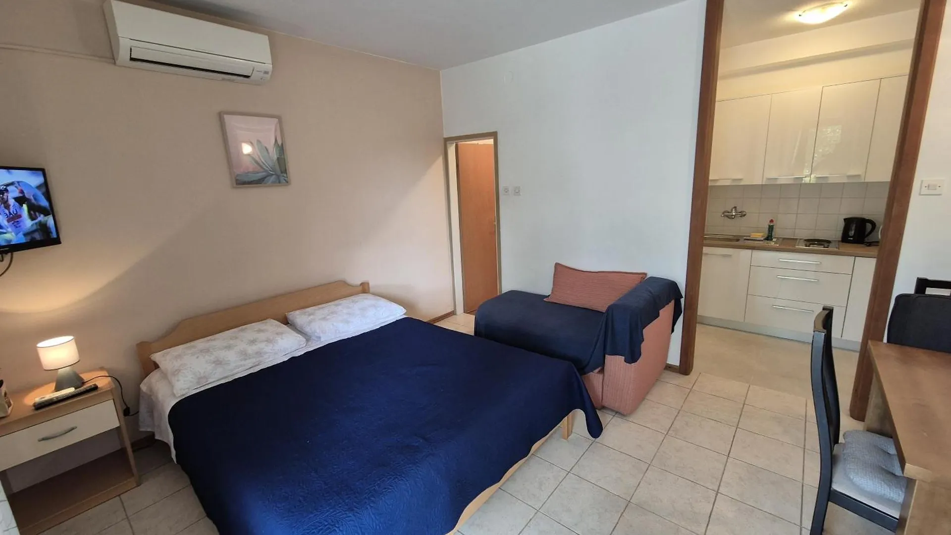 Krebel Apartments - Top Location 4Minute Walk Beach, Strand, Spiaggia Porec Croatia