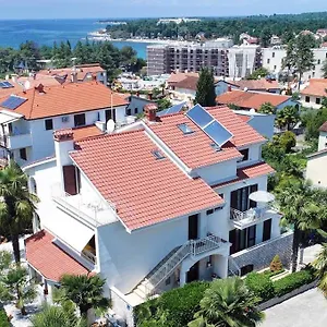 Mina Apartment
